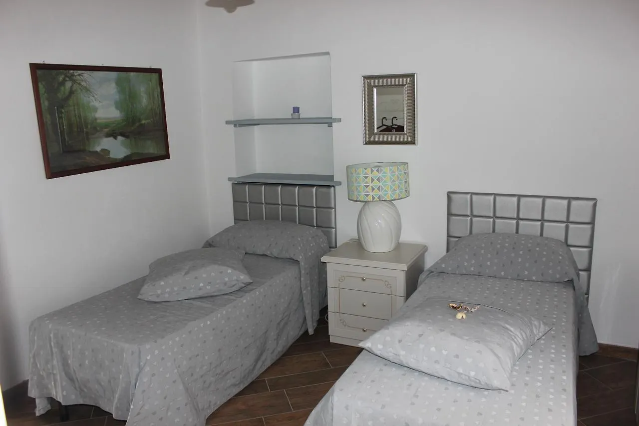 B&B Canneto Monteverdi Marittimo 0*,  Italia